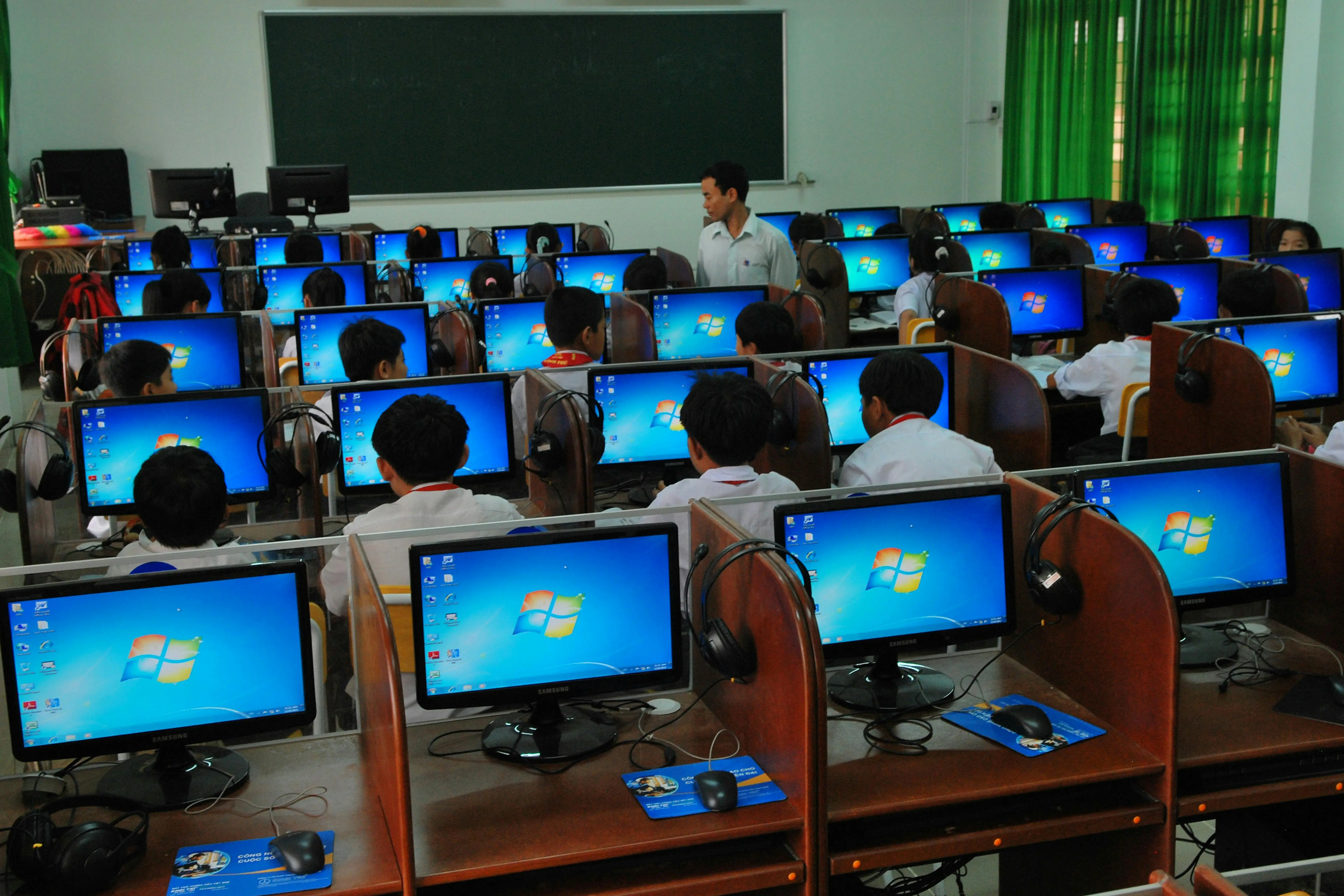 Pendidikan & IT